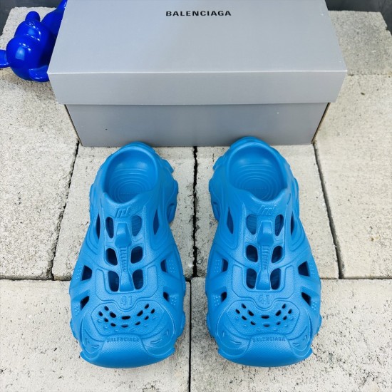 BALENCIAGA Mold Closed Rubber Sandals 