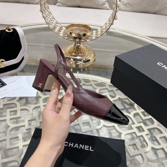 Chanel Pumps