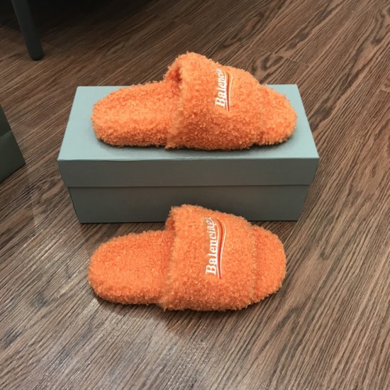 Balenciaga slippers