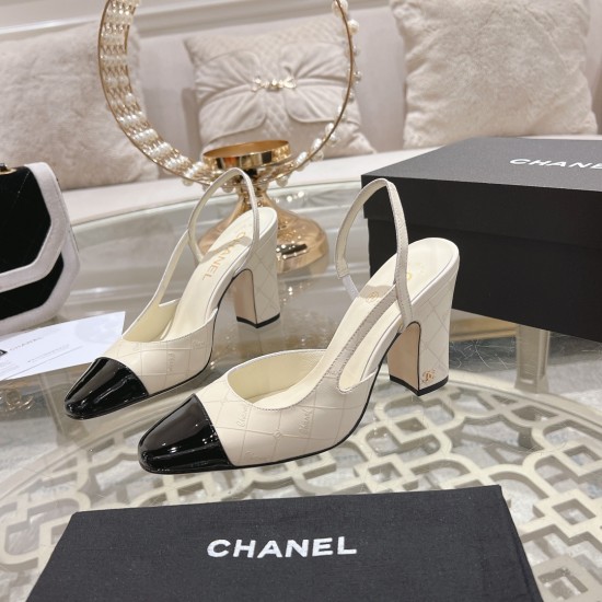 Chanel Pumps