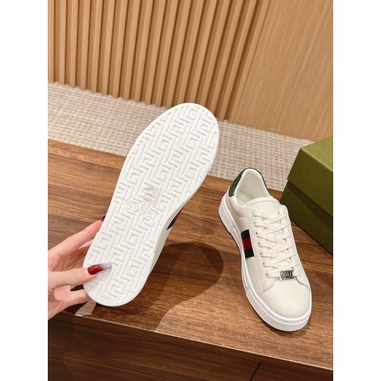 Gucci Sneakers