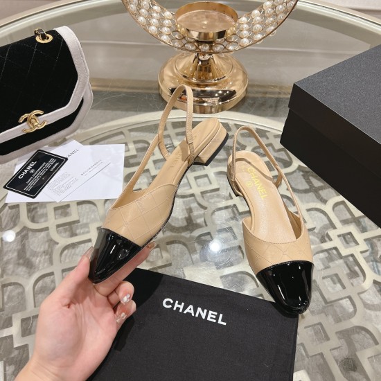 Chanel Pumps