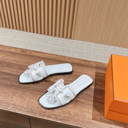 Hermes Slippers