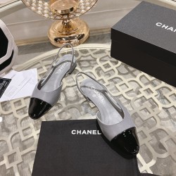 Chanel Pumps