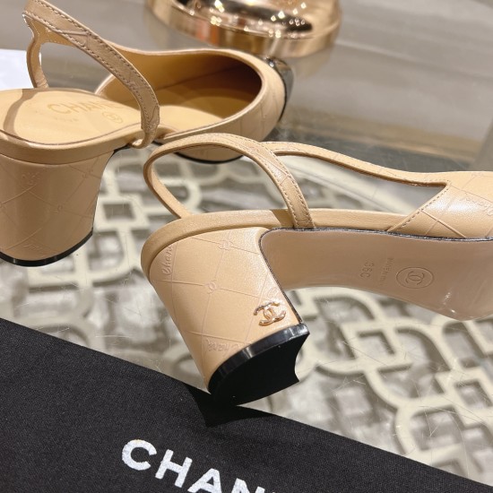 Chanel Pumps