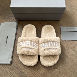 Balenciaga slippers