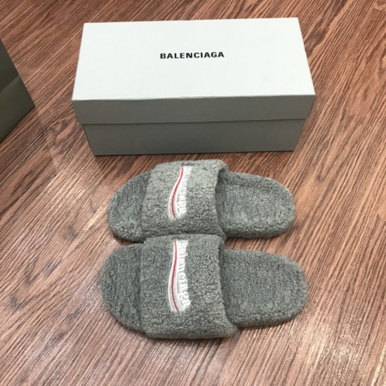 Balenciaga slippers