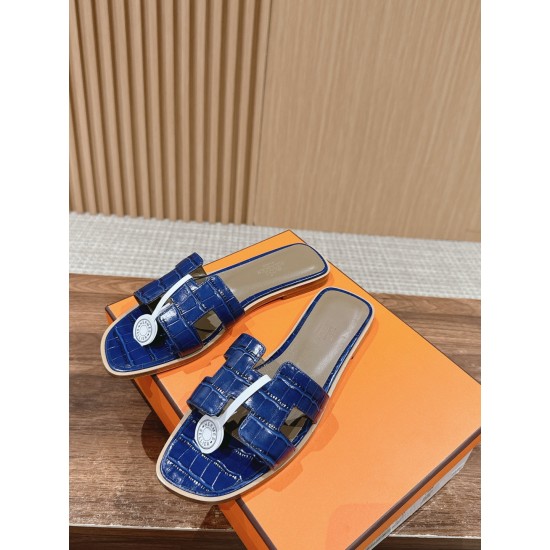 Hermes Slippers