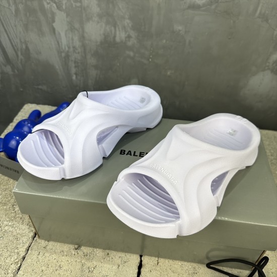 BALENCIAGA Mold Closed Rubber Sandals 