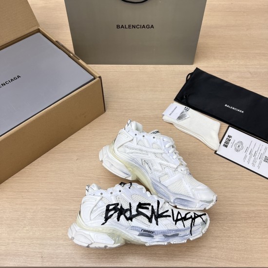 Balenciaga Runner Sneaker