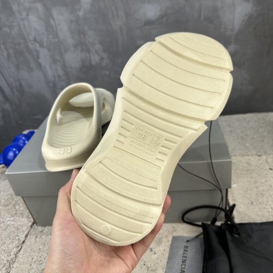 BALENCIAGA Mold Closed Rubber Sandals 