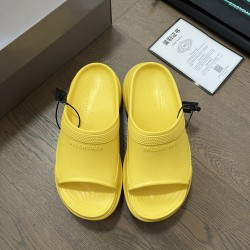 Balenciaga slippers