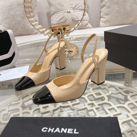 Chanel Pumps