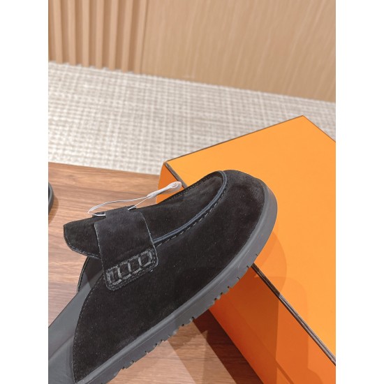 Hermes Slippers