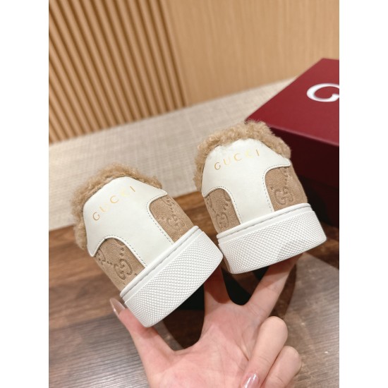 Gucci Sneakers