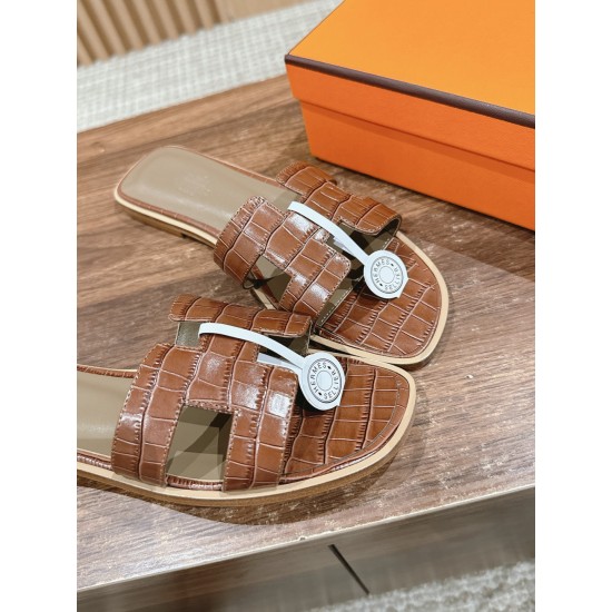 Hermes Slippers