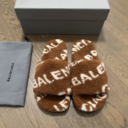 Balenciaga slippers