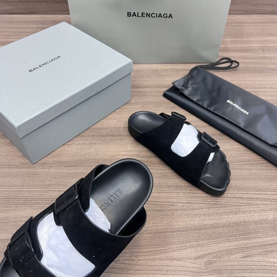 Balenciaga slippers