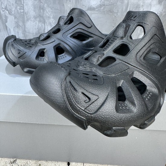 BALENCIAGA Mold Closed Rubber Sandals 