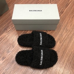 Balenciaga slippers