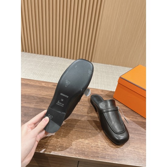 Hermes Slippers