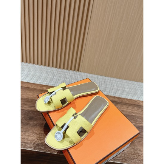 Hermes Slippers