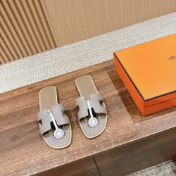 Hermes Slippers