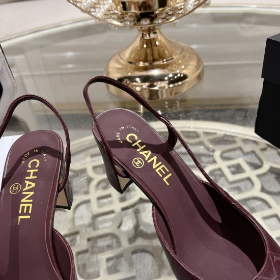 Chanel Pumps