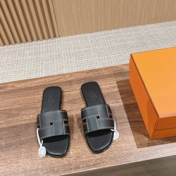 Hermes Slippers