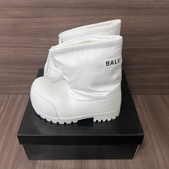 Balenciaga snow boots