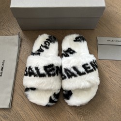 Balenciaga slippers