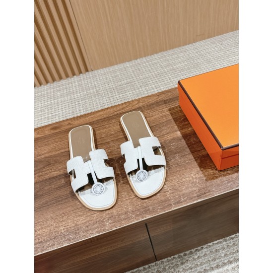 Hermes Slippers