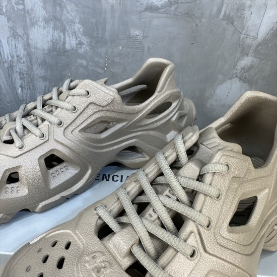 BALENCIAGA Mold Closed Rubber Sandals 