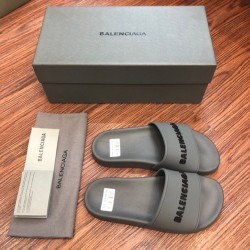 Balenciaga slippers