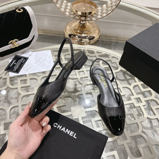 Chanel Pumps