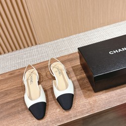 Chanel Pumps