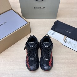 Balenciaga Runner Sneaker