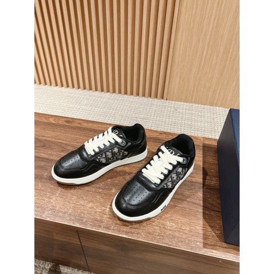 Dior Sneakers