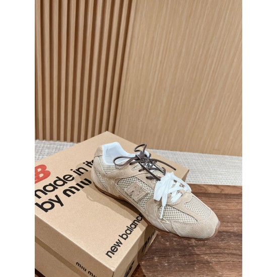 MiuMiu Sneakers