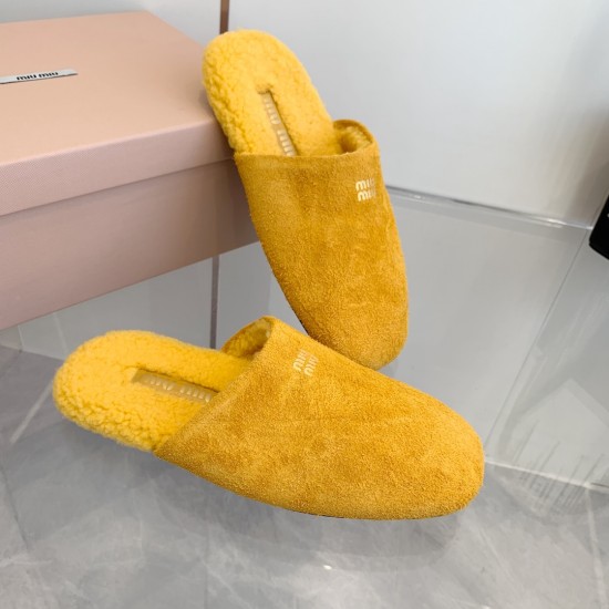 MiuMiu slippers