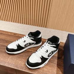 Dior Sneakers