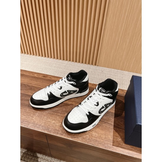 Dior Sneakers