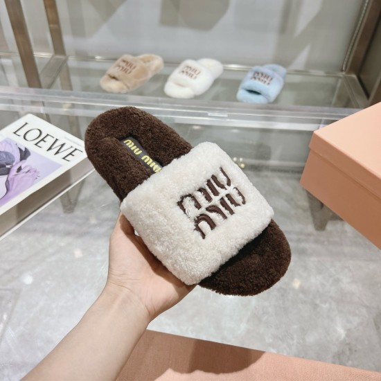 MiuMiu slippers