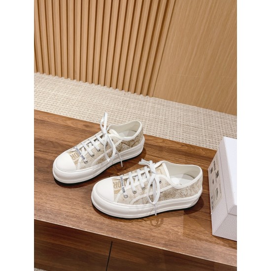 Dior Sneakers