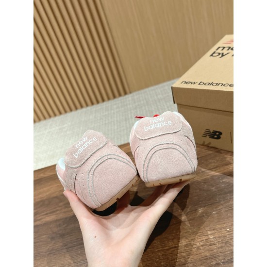 MiuMiu Sneakers