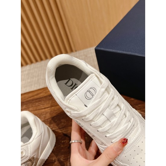 Dior Sneakers