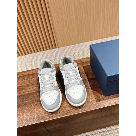 Dior Sneakers