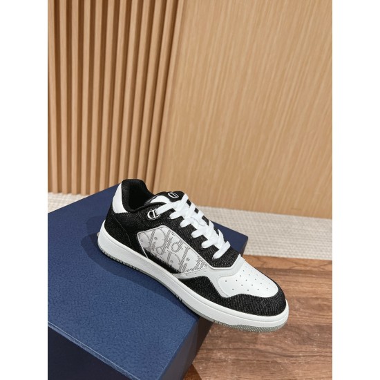 Dior Sneakers