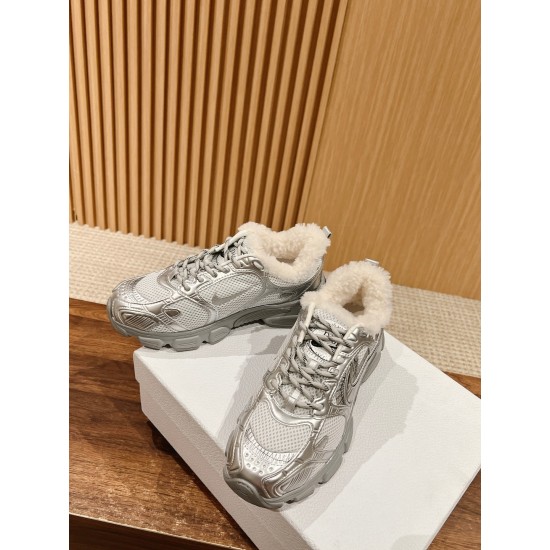 Dior Sneakers