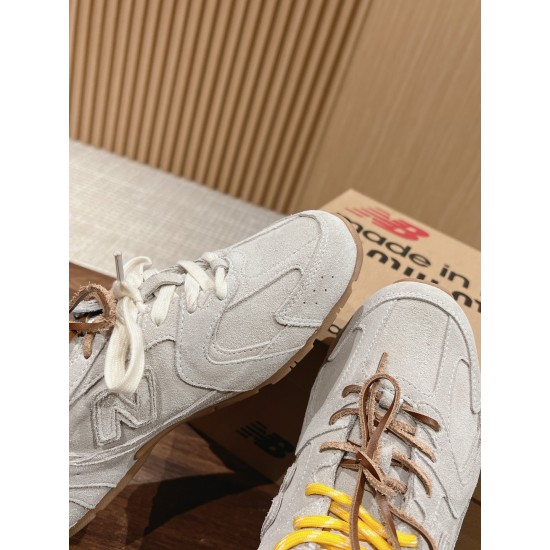 MiuMiu Sneakers